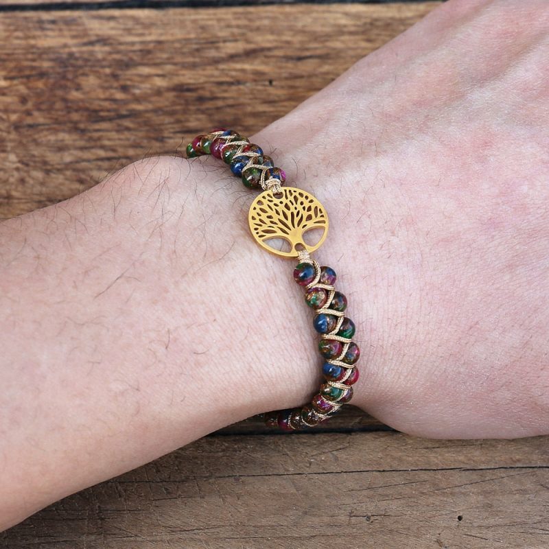 bracelet poignet avec pierre naturelle et arbre de vie
