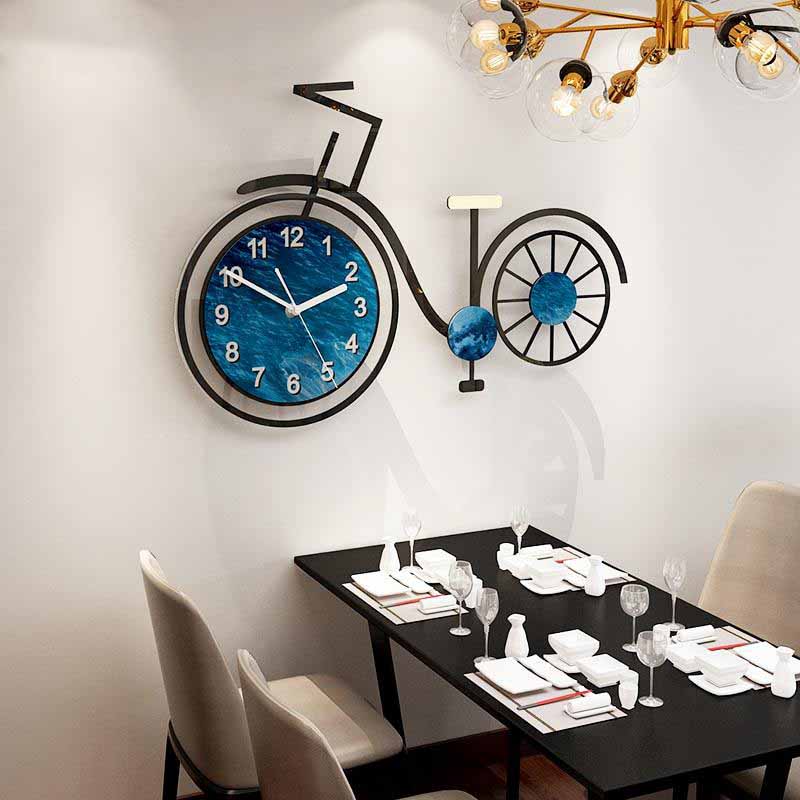 Grande horloge murale design contemporaine Velo 60cm cuisine