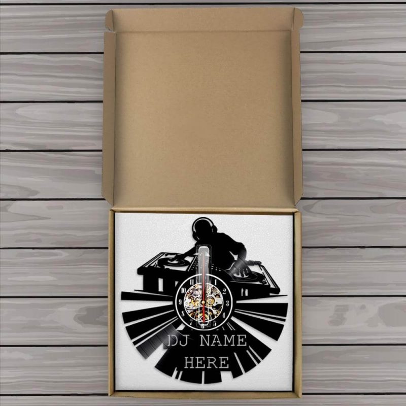 boite horloge murale dj