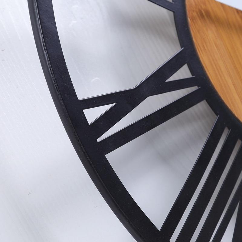 cadran de l horloge murale industrielle noir et bois vintage metal decorative