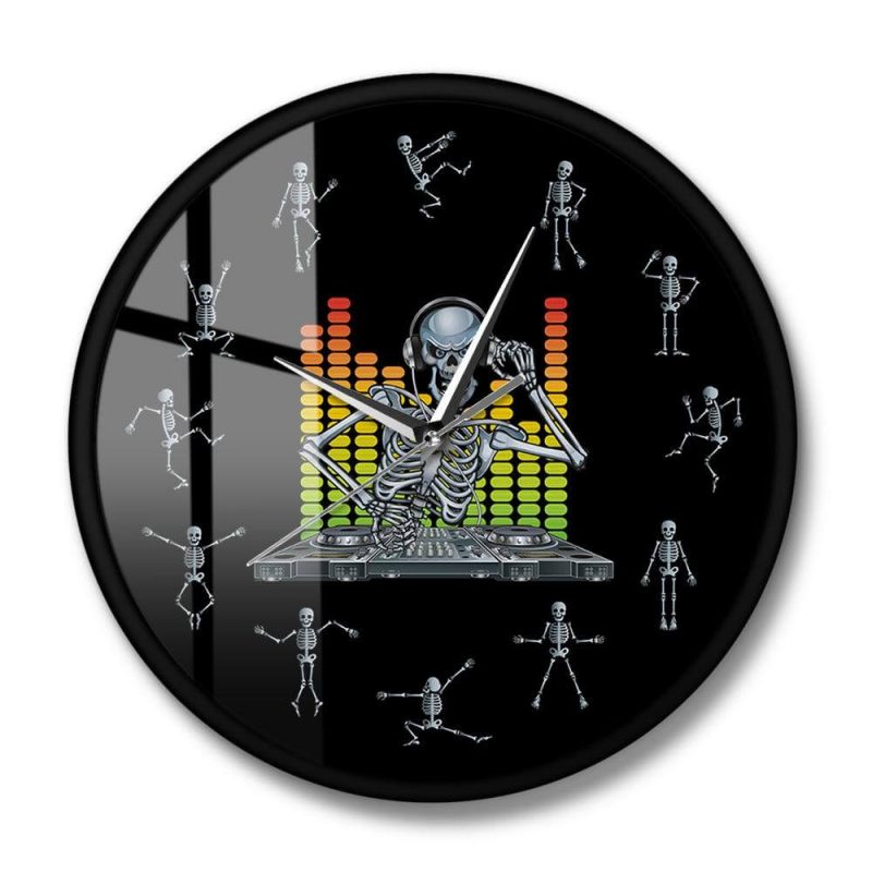 horloge dj squelette