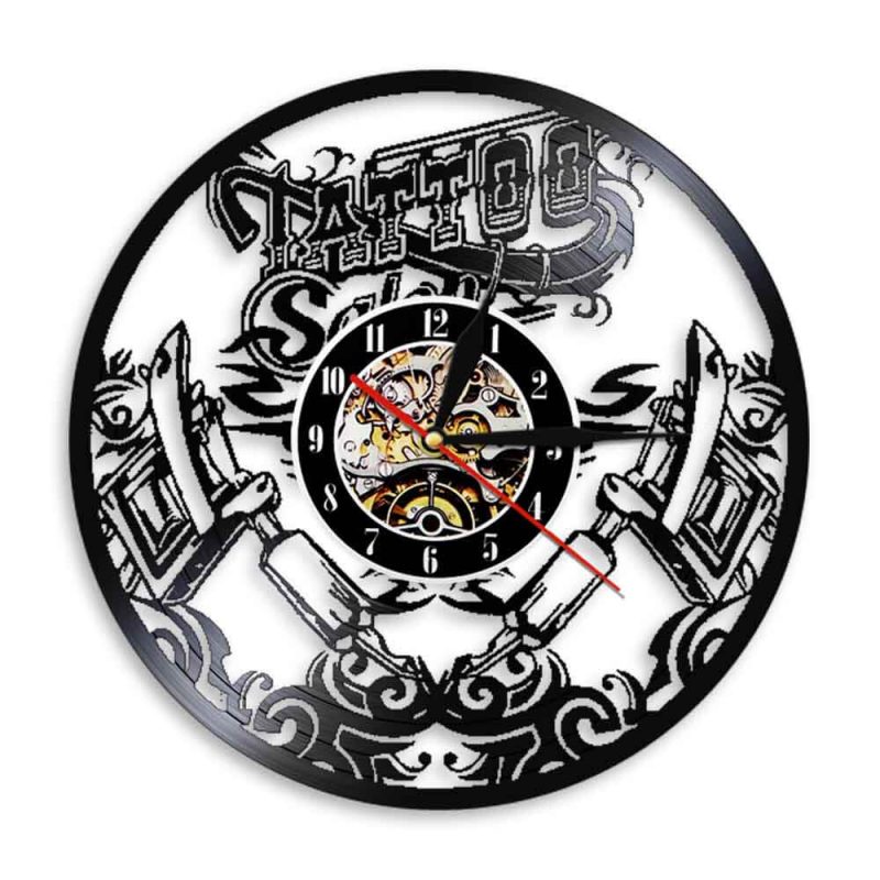 horloge murale design tattoo vinyle