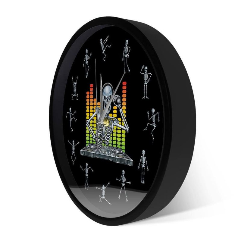 horloge murale dj squelette avec cadran noir