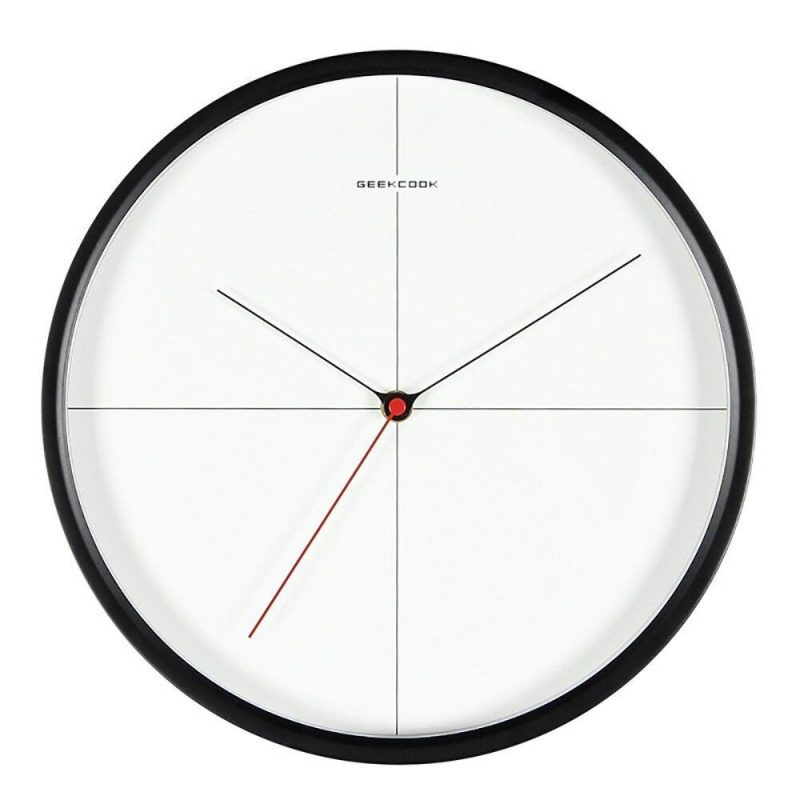 horloge murale scandinave classique noire et blanche