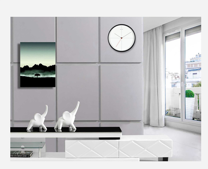 horloge murale scandinave classique noire et blanche salon
