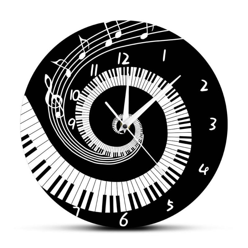 horloge originale piano en folie 112