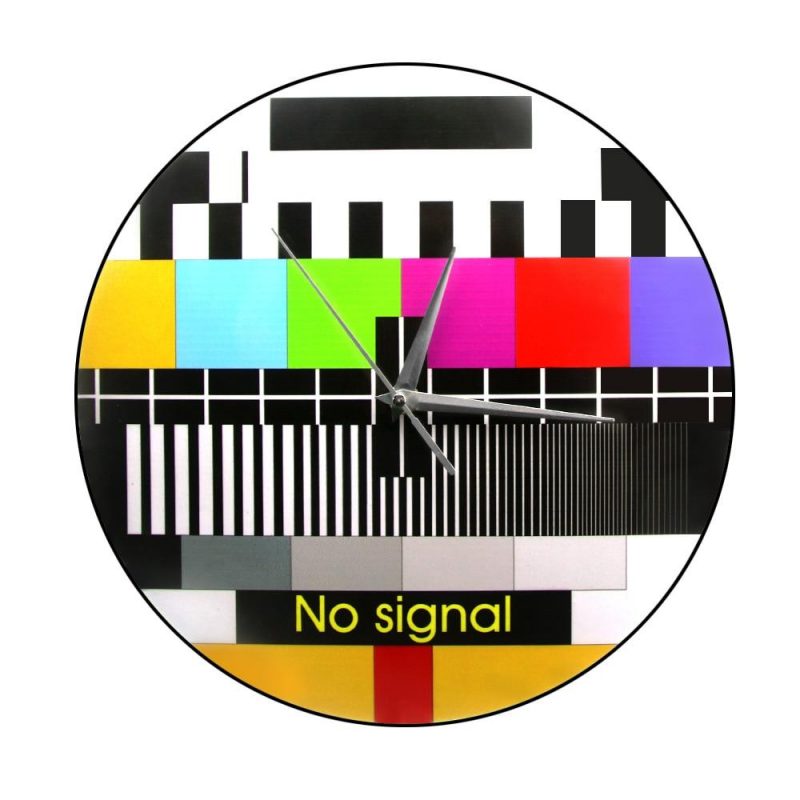 horloge originale tv retro 138