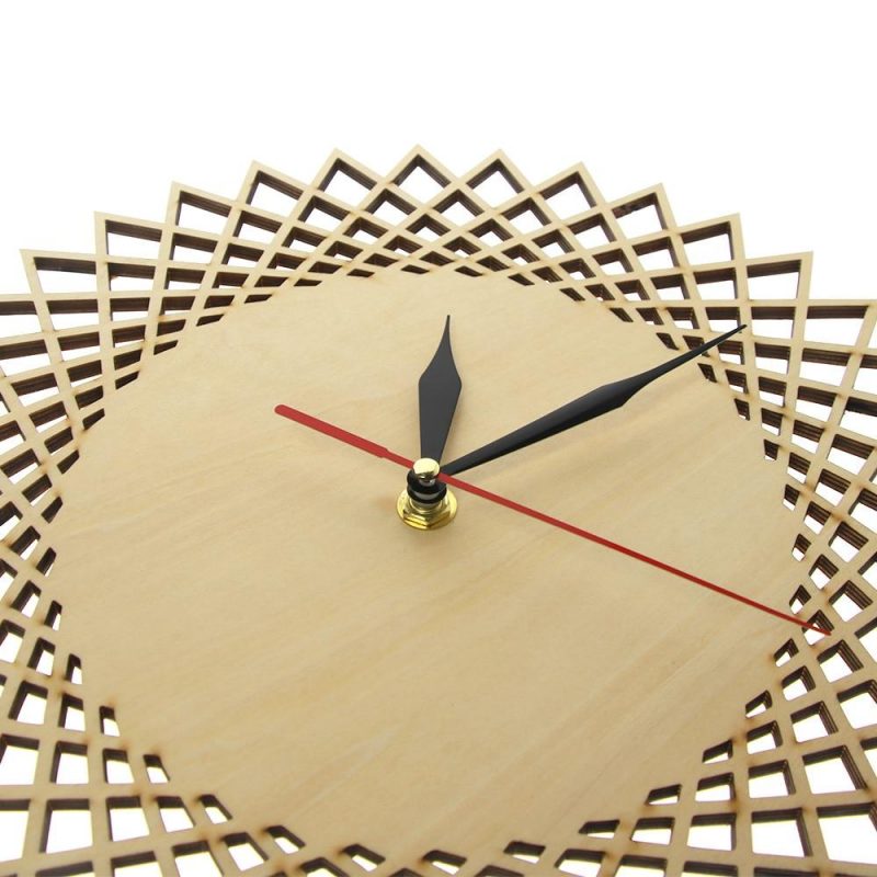 horloge scandinave bois design cadran quartz