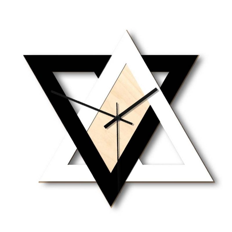 horloge scandinave triangle inverse 31