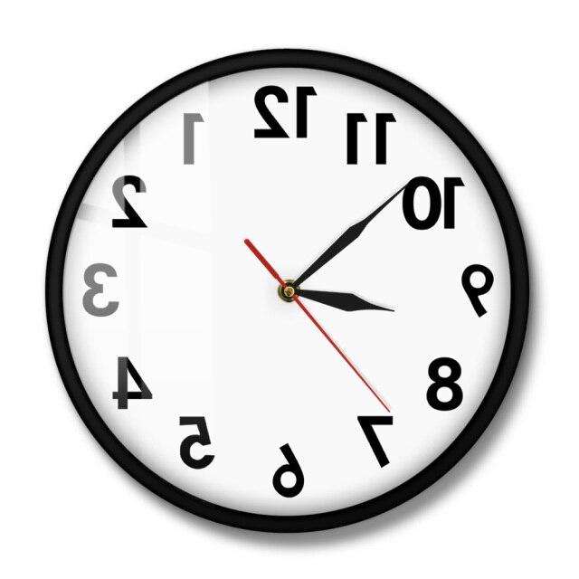 horloge murale inversee design cadran metal envers quartz decoration interieur