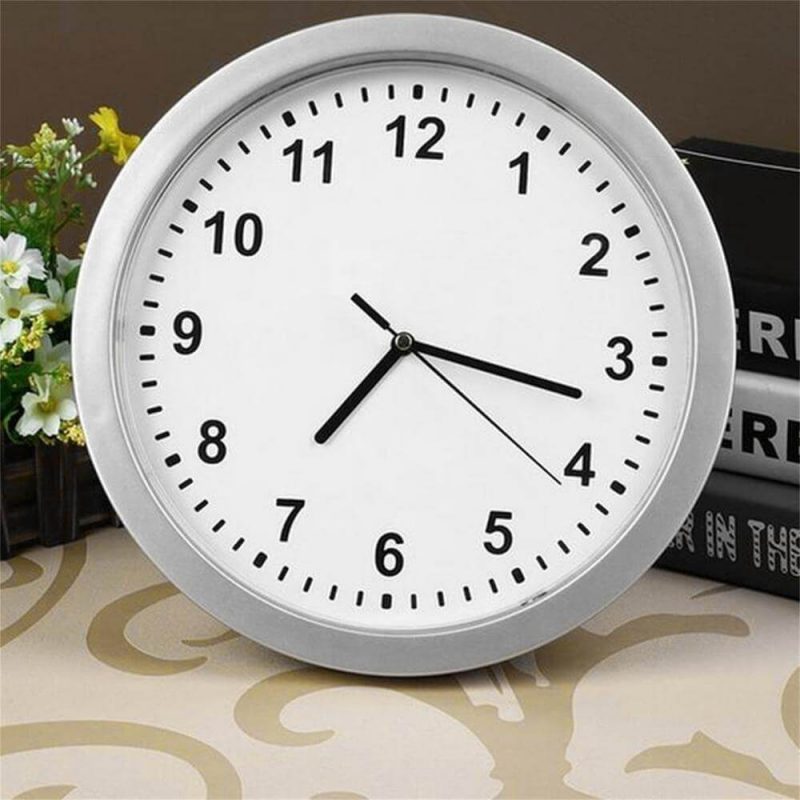 horloge murale originale coffre fort a quartz