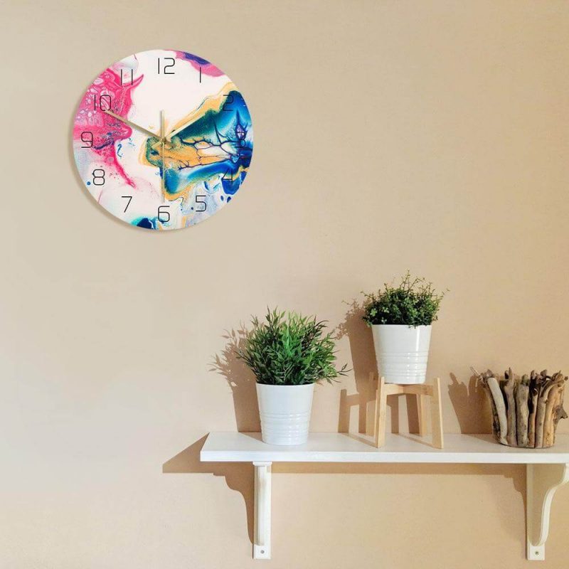 horloge murale originale holographique salon