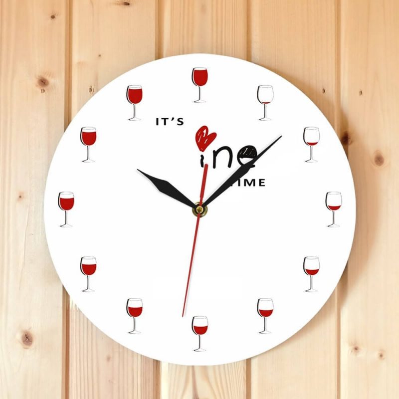 horloge murale originale verre de vin moderne